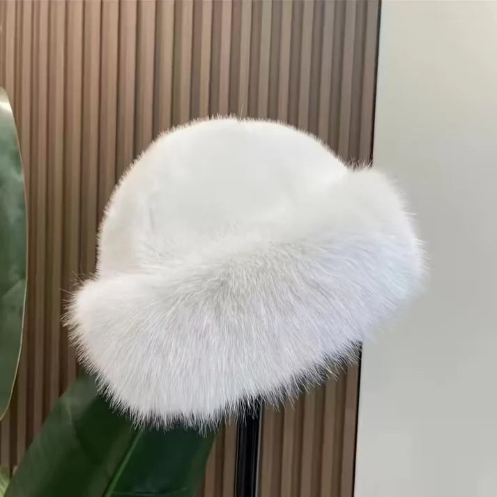 Bonnet en fourrure douce